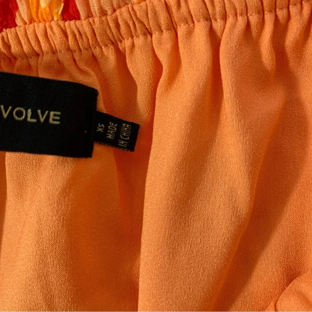 House of Harlow x REVOLVE Kirsi Top in Orange Floral XS - Picture 7 of 9